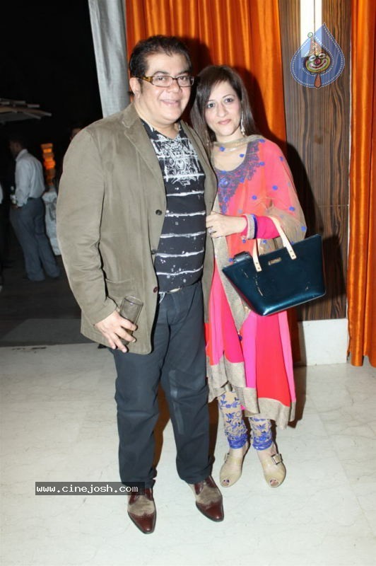 Yamla Pagla Deewana Movie Success Party - 4 / 24 photos