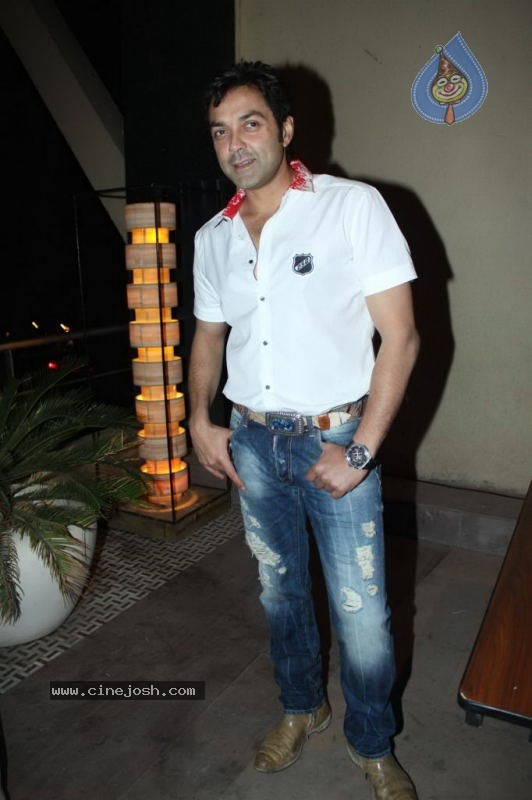 Yamla Pagla Deewana Movie Success Party - 6 / 24 photos