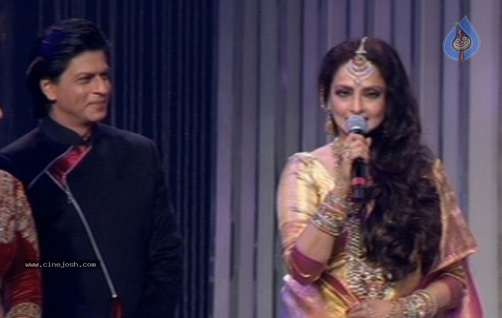 Yash Chopra Birthday Tribute Fashion Show - 40 / 78 photos