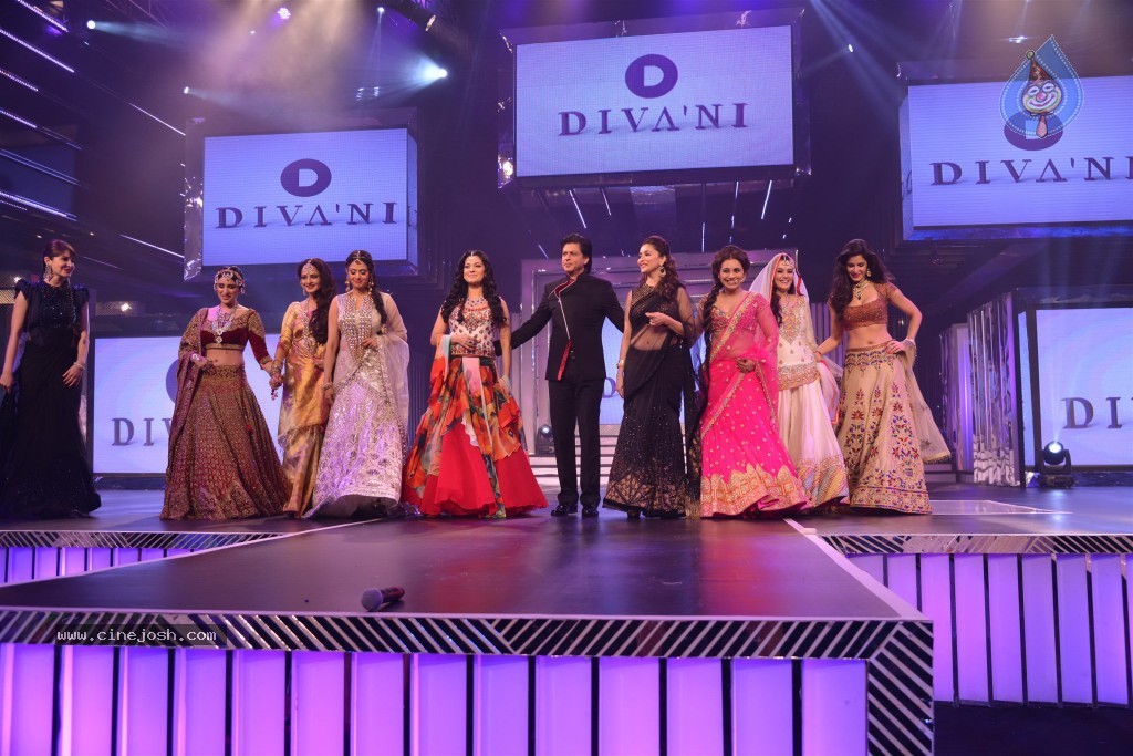 Yash Chopra Birthday Tribute Fashion Show - 41 / 78 photos