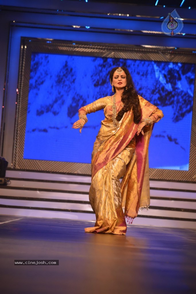 Yash Chopra Birthday Tribute Fashion Show - 58 / 78 photos