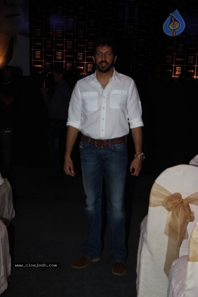 Yash Chopra Statue Launch Event - 16 / 45 photos