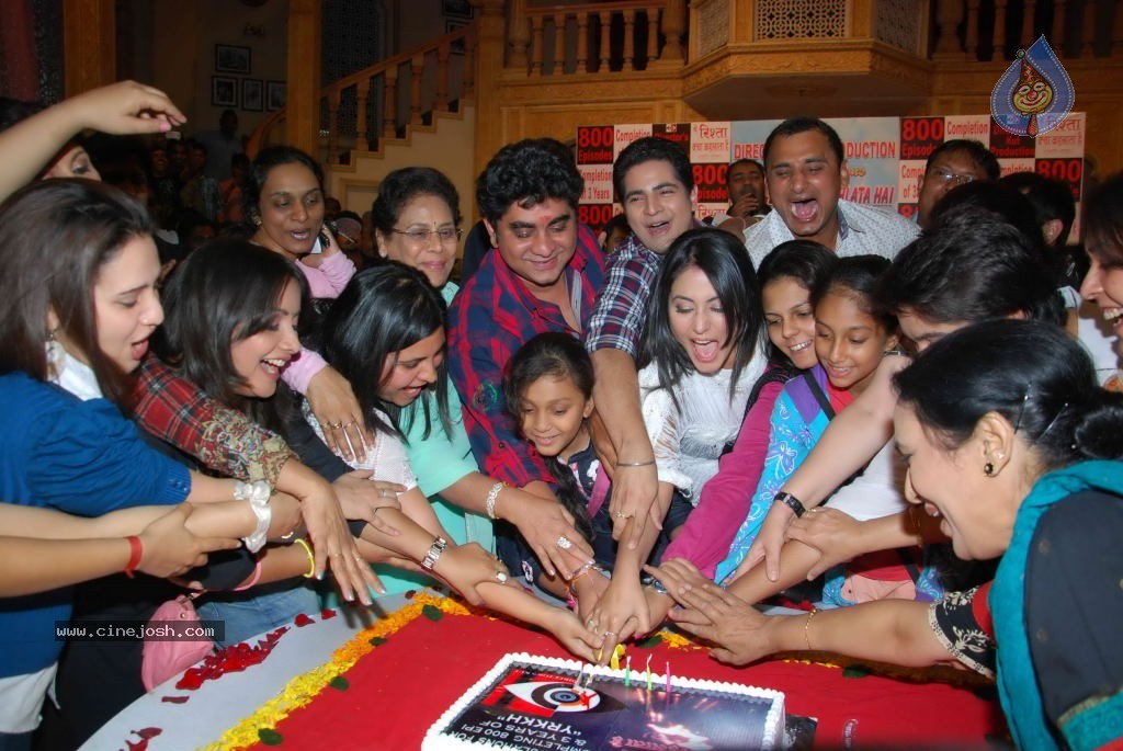 Yeh Rishta Kya Kehlata Hai 3 Years Completion Party - 35 / 37 photos