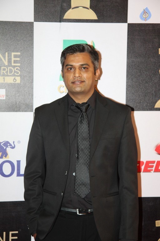 Zee Cine Awards 2016 Photos - 37 / 81 photos