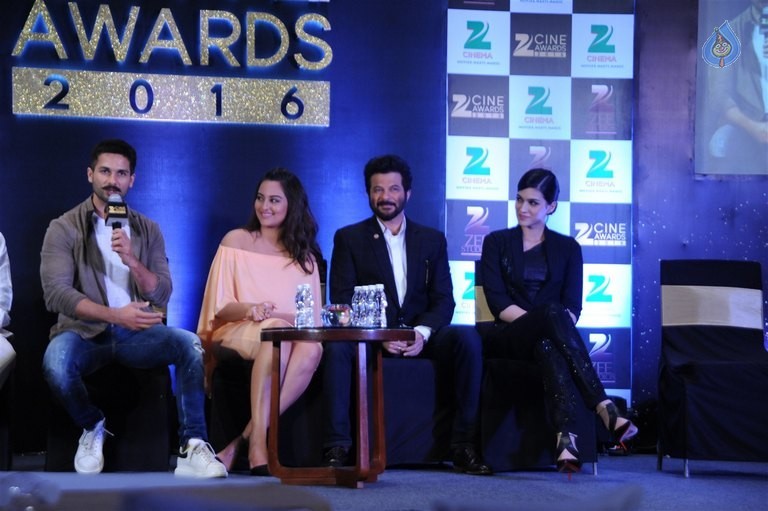 Zee Cine Awards Announcement - 20 / 34 photos