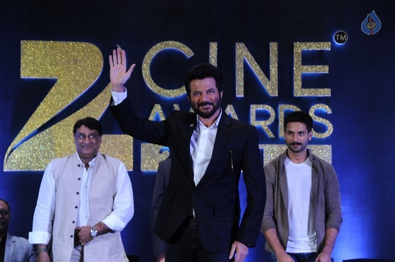Zee Cine Awards Announcement - 28 / 34 photos