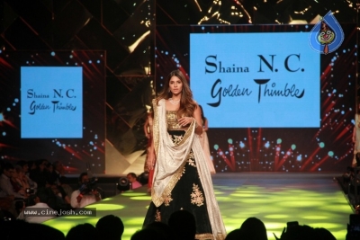 Abu Jani And Sandeep Khosla Fashion Show Photos - 3 of 40