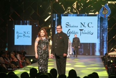 Abu Jani And Sandeep Khosla Fashion Show Photos - 6 of 40
