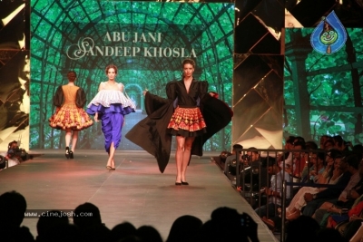 Abu Jani And Sandeep Khosla Fashion Show Photos - 29 of 40