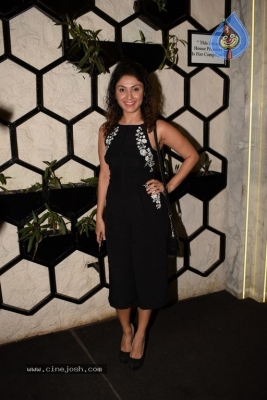 Actor Varun Sharma Birthday Party - 12 of 41