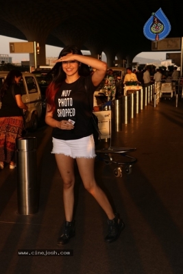 Adah Sharma Spotted at Airport - 6 of 14