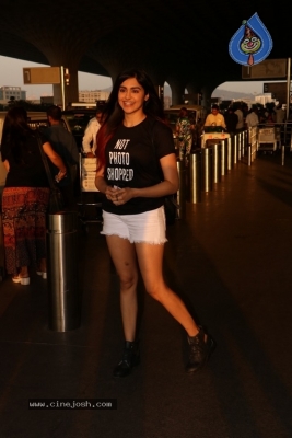 Adah Sharma Spotted at Airport - 8 of 14