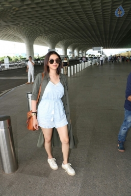 Aditi Rao Hydari Spotted at Airport - 10 of 13