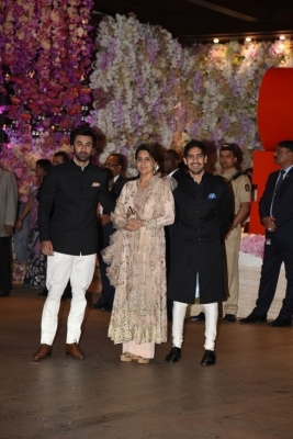 Akash Ambani And Shloka Mehta Engagement Party Photos - 37 of 41