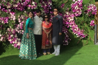 Akash Ambani and Shloka Mehta Wedding Reception - 37 of 38