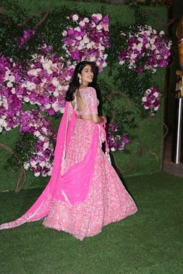 Akash Ambani and Shloka Mehta Wedding Reception - 10 of 43