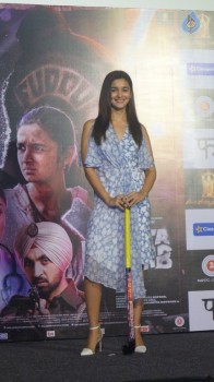 Alia Bhatt at Udta Punjab Film Ikk Kudi Song Launch - 13 of 37