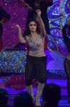 Alia Bhatt n Parineeti Perform at The IIAA 2014 - 13 of 49