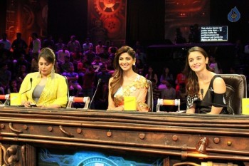 Alia Bhatt On Set Of Super Dancer - 2 of 21