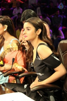 Alia Bhatt On Set Of Super Dancer - 21 of 21