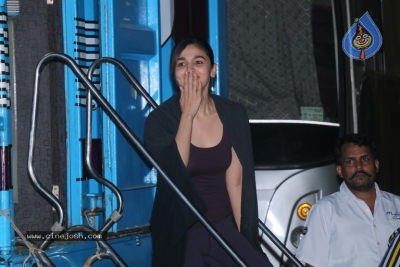 Alia Bhatt Spotted At Mehboob Studio - 3 of 8