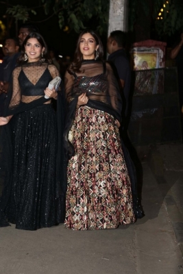 Amitabh Bachchan Diwali Bash 2019 - 58 of 84