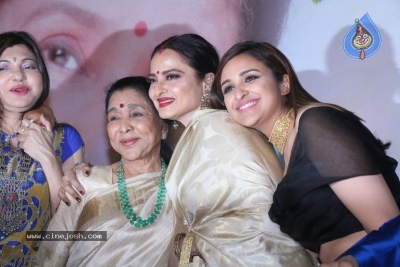 Asha Bhosale Awarded 5th Yash Chopra Memorial Award - 37 of 30