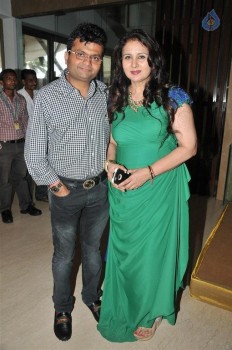 Asha Bhosle at NGO Maddad Event - 48 of 49