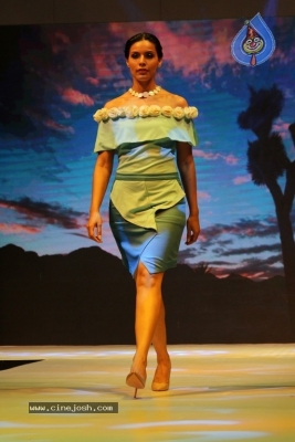 Avassa 2017 Fashion Show Photos - 12 of 50