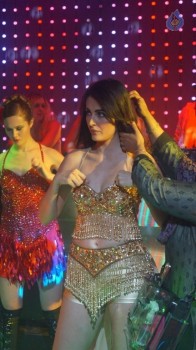 B Positive Film Item Song Shoot - 23 of 37
