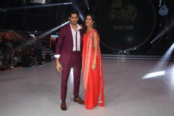 Baar Baar Dekho Team at Set of Jhalak Dikhhla Jaa - 23 of 42