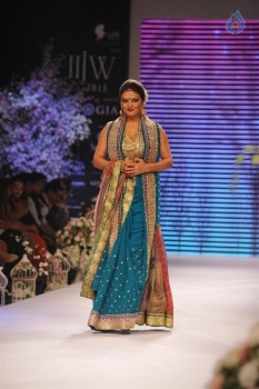 Beti Show by Gitanjali at IIJW 2015 - 81 of 96