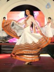 Bipasha Basu at Rohit Verma Fashion Show  - 10 of 43