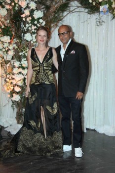 Bipasha Basu Wedding Reception Photos 1 - 14 of 58