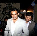 Bolly Celebs at D Y Patil 2011 Awards - 41 of 76