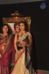 Bolly Celebs at JAB TAK HAI JAAN Premiere - 120 of 190