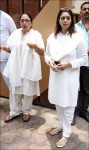 Bolly Celebs at Jiah Khan Funeral - 7 of 29