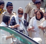 Bolly Celebs at Jiah Khan Funeral - 17 of 29