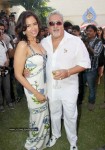 Bolly Celebs at Kingfisher Calendar 2011 Launch - 15 of 57