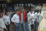 Bolly Celebs at Priyanka Chopra Father Funeral - 35 of 115