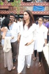 Bolly Celebs at Priyanka Chopra Father Funeral - 85 of 115