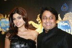 Bolly Celebs at Shilpa Shetty's Royalty Pub Launch - 25 of 42