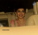 Bolly Celebs at SRK Eid Party - 19 of 39