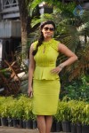 Bolly Celebs at the MID DAY Trophy Event - 33 of 43