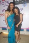 Bolly Celebs at Uttaran Party - 11 of 33