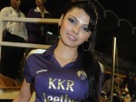 Bolly Celebs Enjoys IPL Matches - 15 of 74