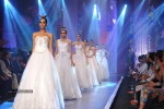 Bolly Celebs Walks the Ramp at IIJW 2014 Grand Finale - 90 of 114