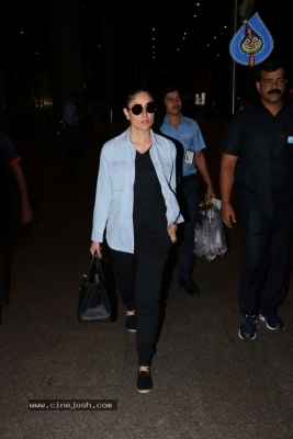 Bollywood Actresses Spotted at Airport - 35 of 42