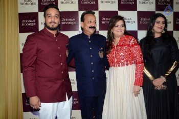 Bollywood Celebrities at Baba Siddique Ifter Party 2 - 33 of 63