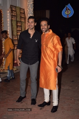 Bollywood Celebrities at Diwali Celebrations Photos - 30 of 76